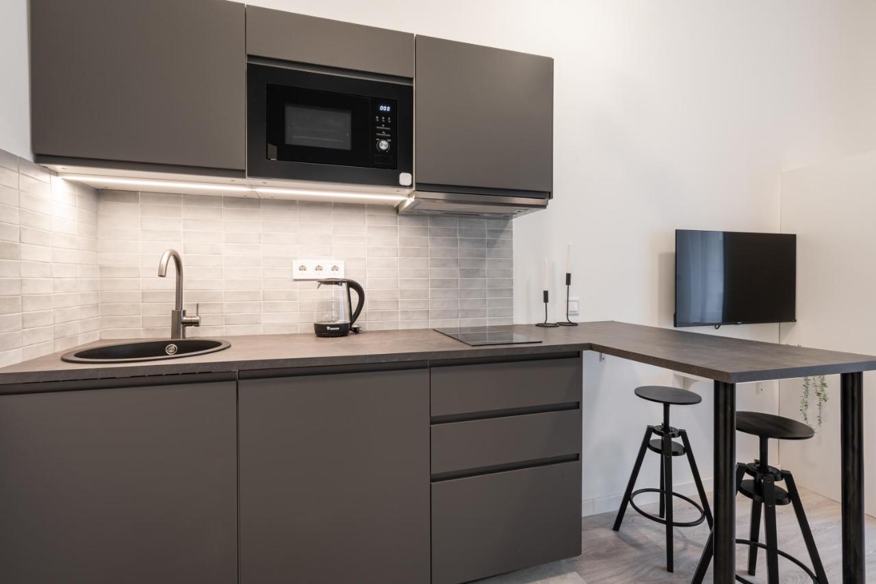 D48 - Central Boulevard Residence - Best Location By Bqa Будапеща Екстериор снимка